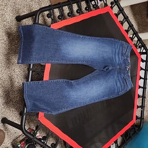 DKNY JEANS size 2 nwot box #8